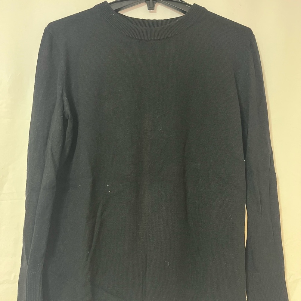 Lululemon Black Knit Open-back Sweater